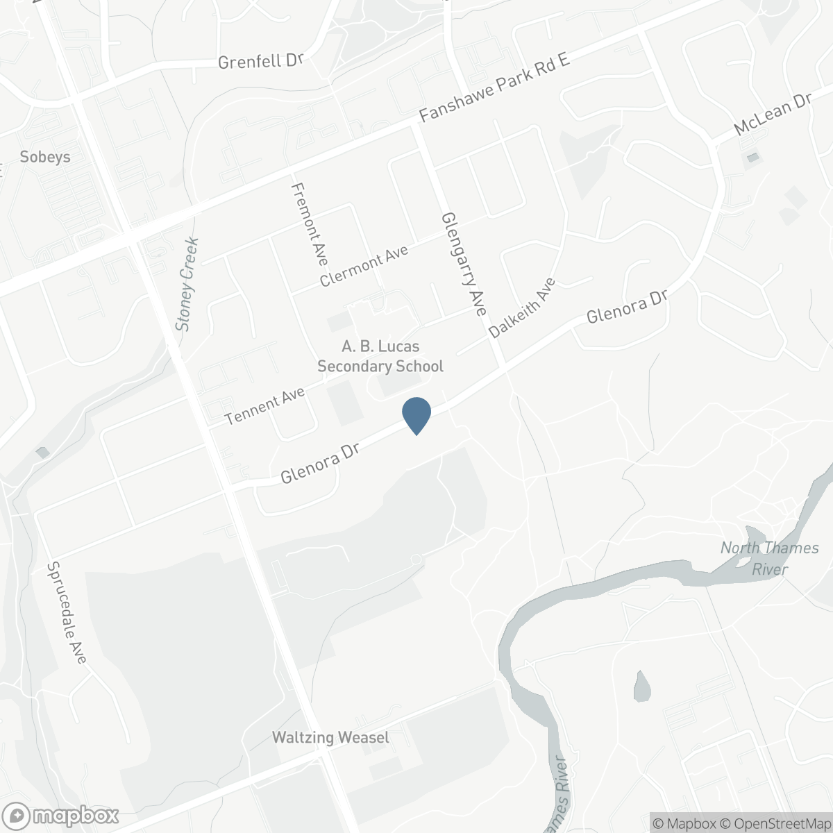 1221 GLENORA DRIVE, London, Ontario N5X 2P6